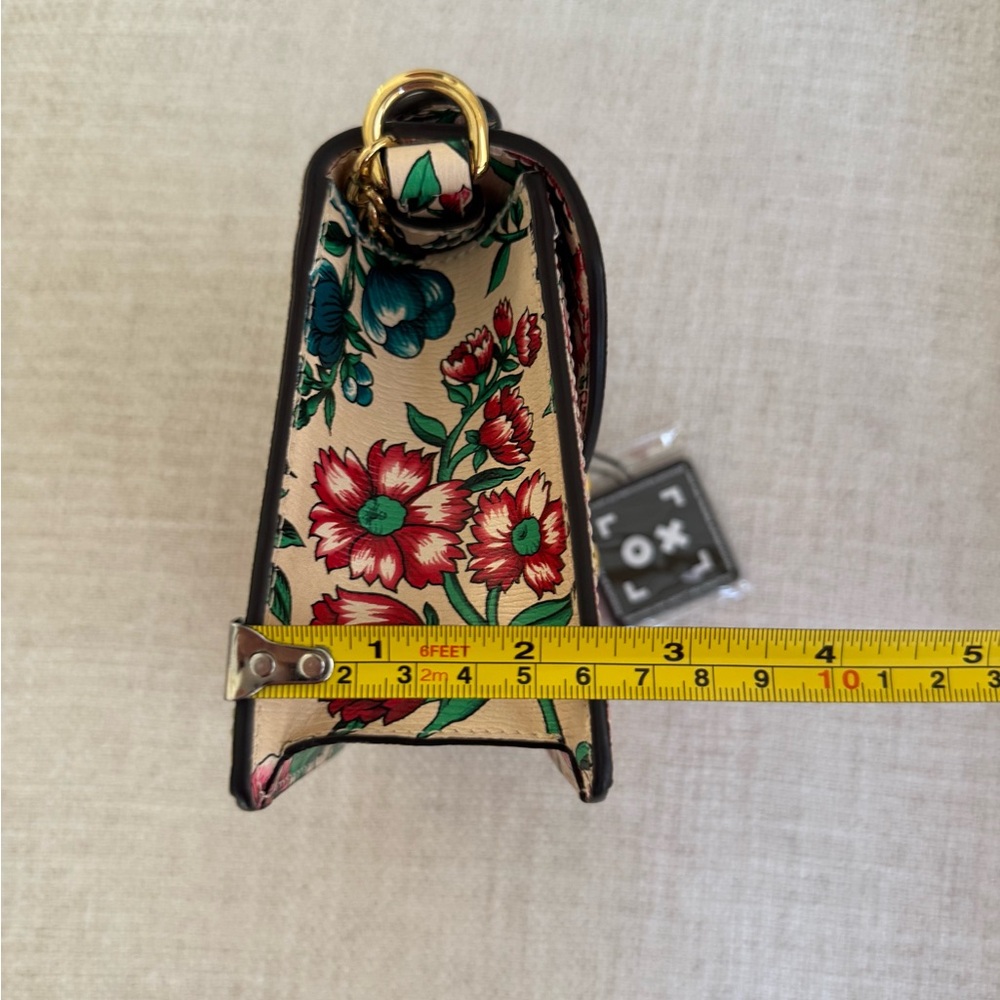 Auth. Gucci LIMITED EDITION Padlock Flower Bag - New Without Tags - Picture 14 of 14